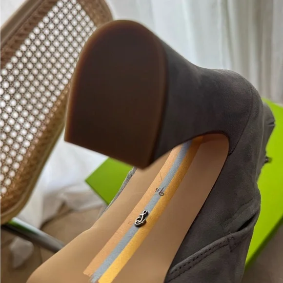 Sam Edelman‎ Jaye River Rock Heel Booties Gray Suede Ankle Boots - Picture 4 of 5